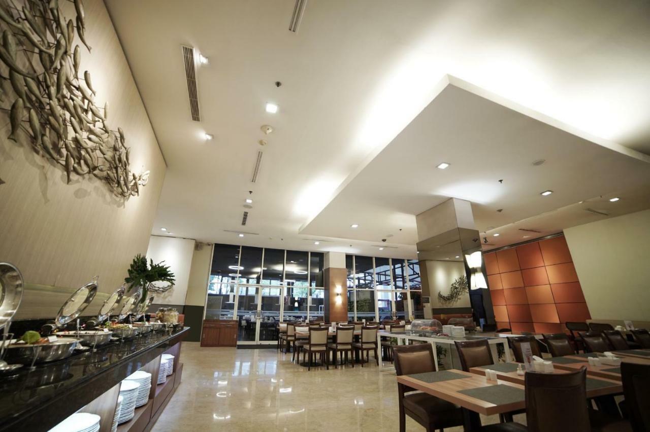 雅加达卡旺公园酒店 外观 照片